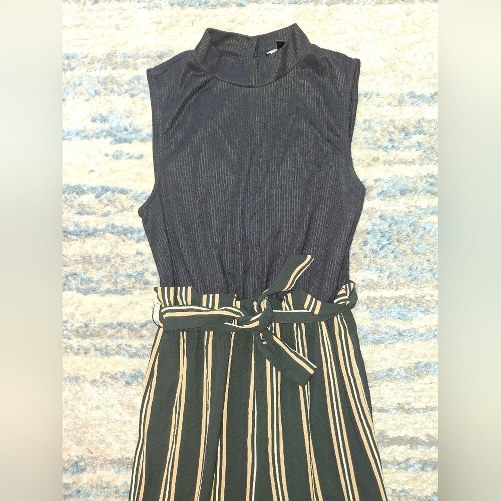 As U Wish Juniors' Solid & Striped Paperbag-Waist Jumpsuit XS EUC - Picture 11 of 13